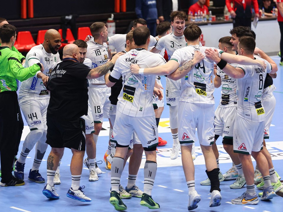 Hráči Tatrana Prešov sa radujú z víťazstva