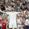 Novak Djokovič po víťazstve vo štvrťfinále Wimbledonu 2026 nad  Felixom Augerom-Aliassimom.