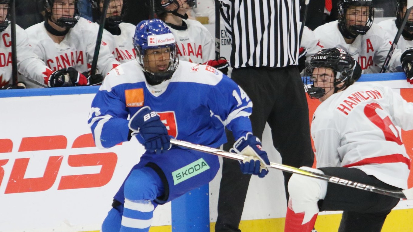 Samuel Murín v zápase Slovensko - Kanada na turnaji Hlinka Gretzky Cup 2024.