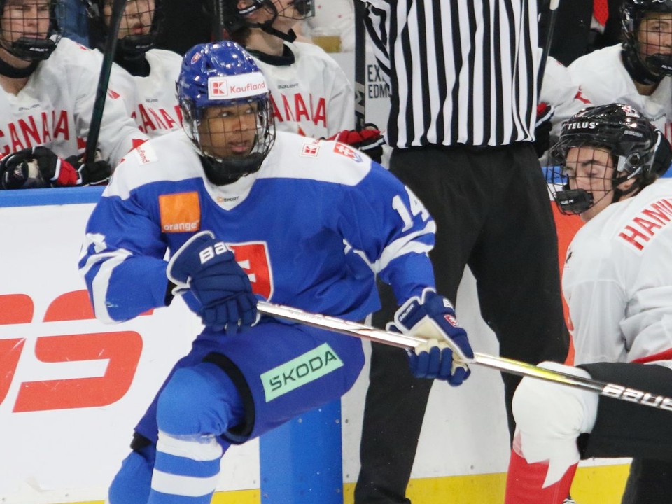 Samuel Murín v zápase Slovensko - Kanada na turnaji Hlinka Gretzky Cup 2024.