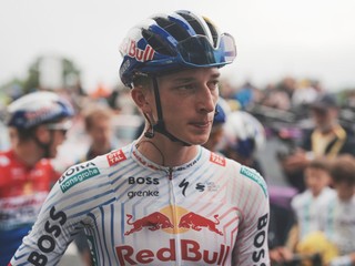 Nemecký cyklista Florian Lipowitz počas Tour de France 2025.