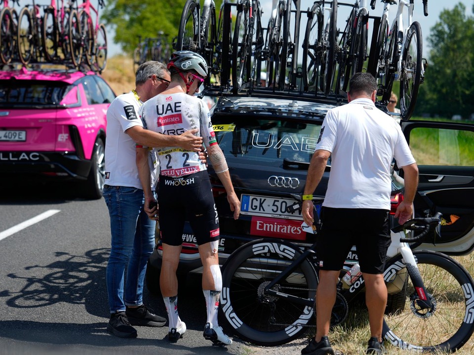Joao Almeida z UAE Team Emirates odstúpil z Tour de France 2025.