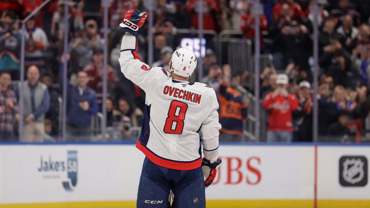 Rekord znamená 24 hodín slávy v Amerike, ale Ovečkin stále túži po inom úspechu