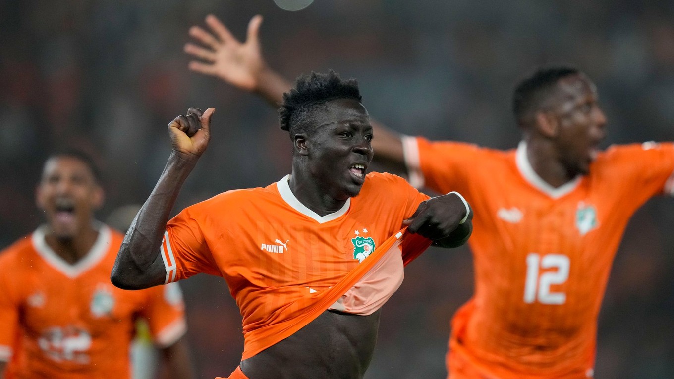 Oumar Diakité sa teší po strelenom góle v zápase Pobrežie Slonoviny - Mali v semifinále turnaja Africký pohár národov 2023.
