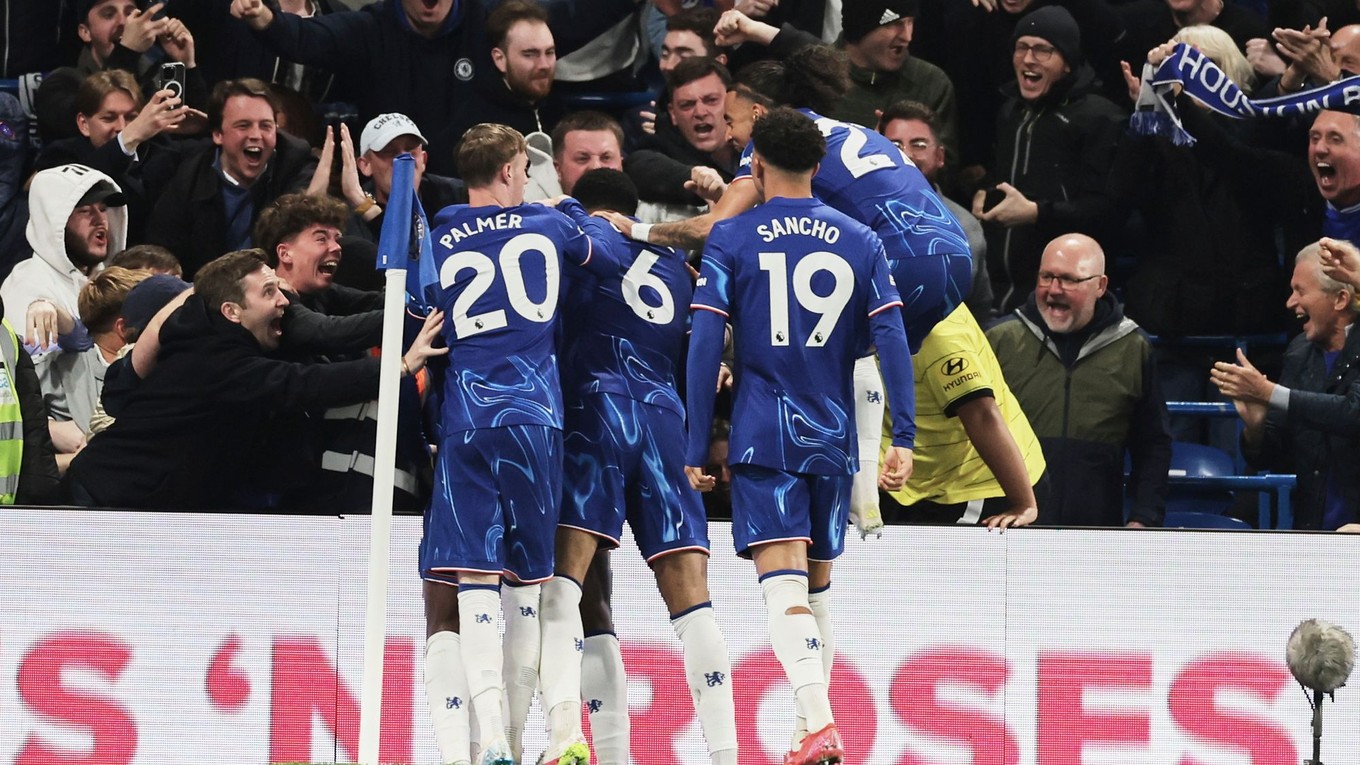 Radosť hráčov Chelsea. 