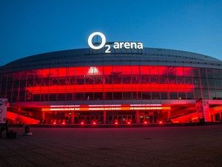 Hokejový štadión O2 Arena v Prahe.