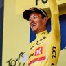 Nórsky cyklista Torstein Traeen sa raduje zo zisku žltého dresu v 4. etape (181,9km) cyklistických pretekov Tour de France 2026.