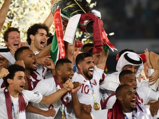 Futbalisti Kataru sa tešia z triumfu na Ázijskom pohári 2019.