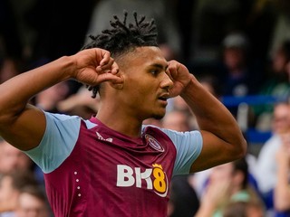 Útočník anglického klubu Aston Villa Ollie Watkins.