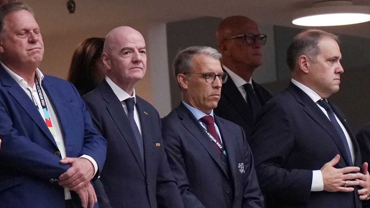 Ramon Jesurun, Gianni Infantino, Peter Knabel, Victor Montagliani. 