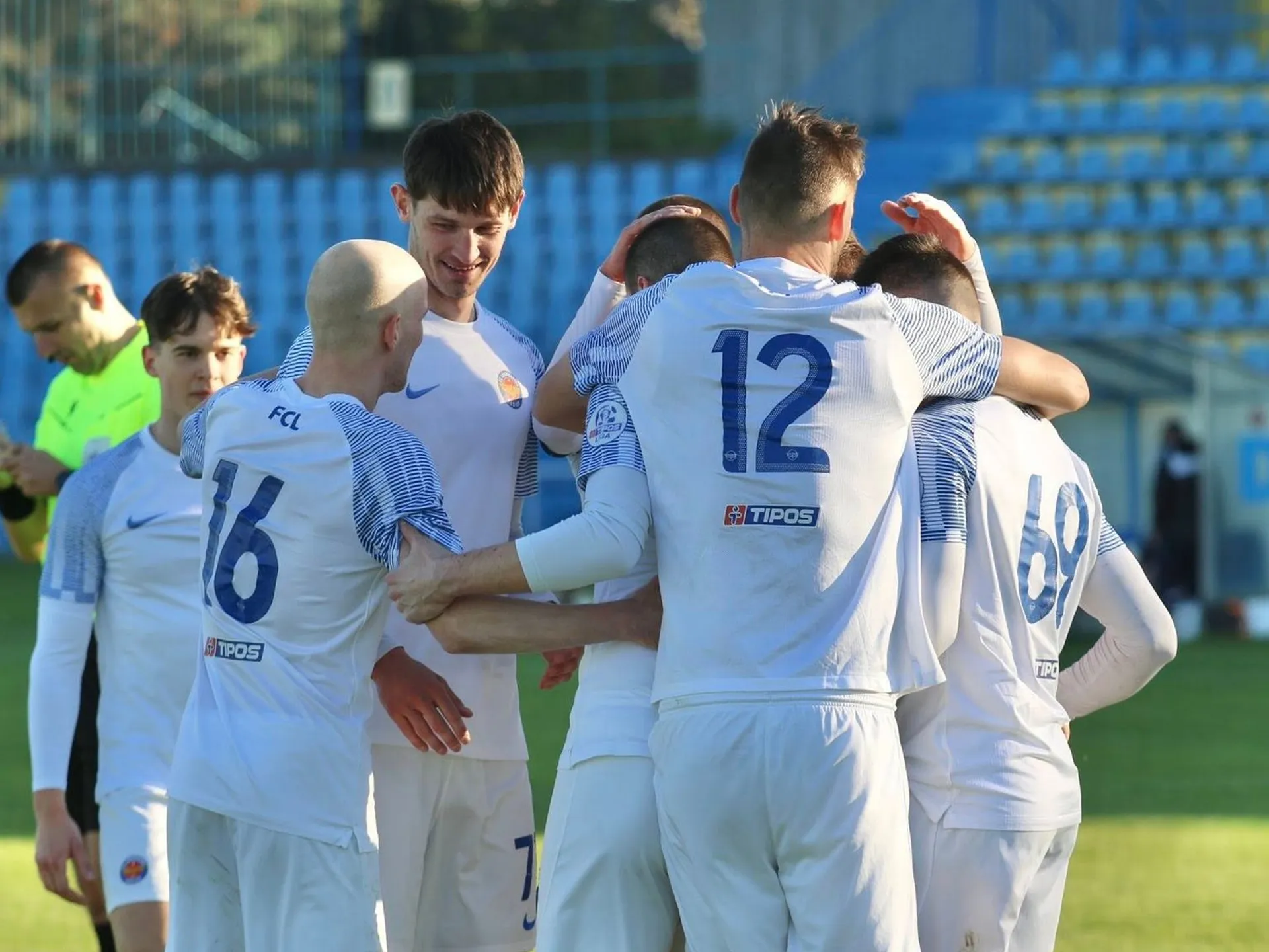 TIPOS III. LIGA VÝCHOD – Gólové vzkriesenie Lokomotívy Košice, elita tabuľky zakopla