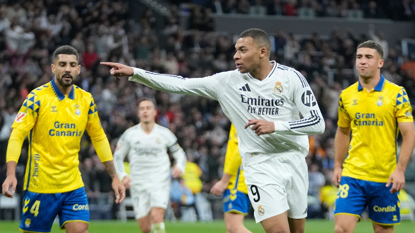 Kylian Mbappé oslavuje gól.