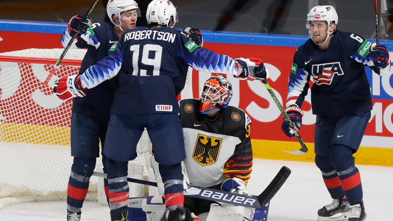 Výsledok a priebeh zápasu USA - Nemecko na MS v hokeji 2021.