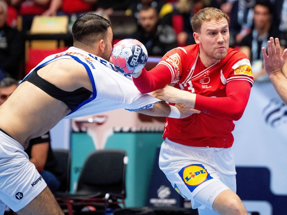 Momentka zo zápasu Dánsko - Portugalsko