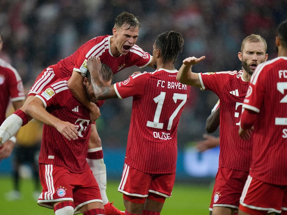 Hráči Bayernu sa tešia z gólu