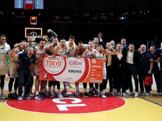 Českí basketbalisti postúpili na OH 2020 Tokio.
