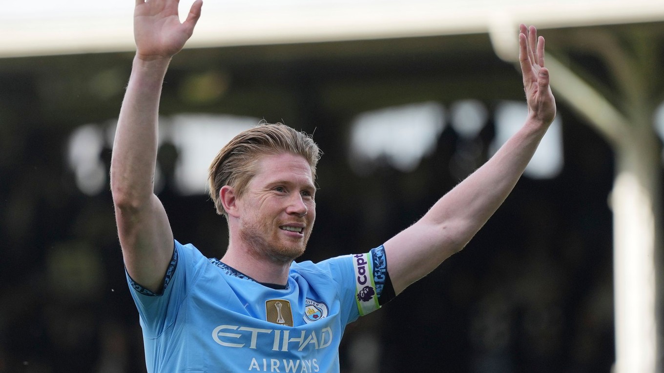 Kevin De Bruyne počas rozlúčky s Manchestrom City.