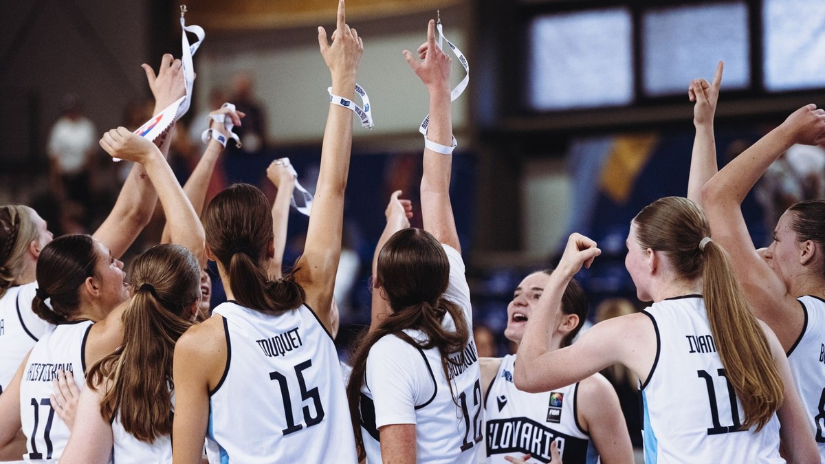 Slovenské basketbalistky do 16 rokov. 