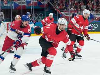 Fotka zo zápasu Švajčiarsko - Česko na ZOH 2026.