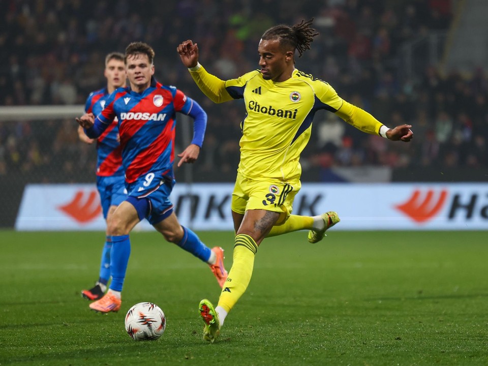 Fotka zo zápasu Európskej ligy Viktoria Plzeň - Fenerbahce Istanbul.