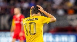 Ammar Ramadan v zápase Twente Enschede - DAC Dunajská Streda.