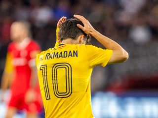 Ammar Ramadan v zápase Twente Enschede - DAC Dunajská Streda.