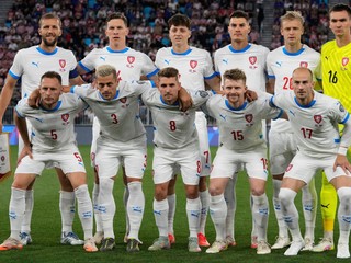 Českí futbalisti na snímke počas kvalifikácie MS 2026.