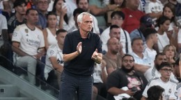 Tréner Jose Mourinho.
