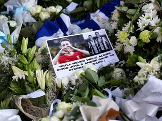 Pohreb Dioga Jotu a Andrého Silvu