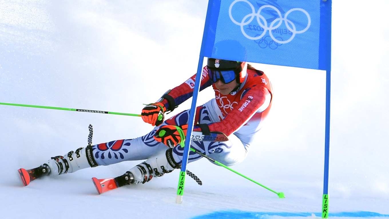 Petra Vlhová počas obrovského slalomu na ZOH 2022 v Pekingu.