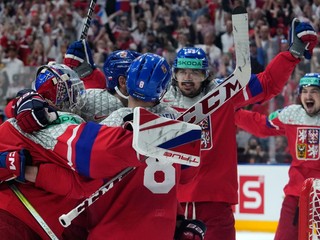 Českí hokejisti zdolali Švédsko a postúpili do finále MS 2024.