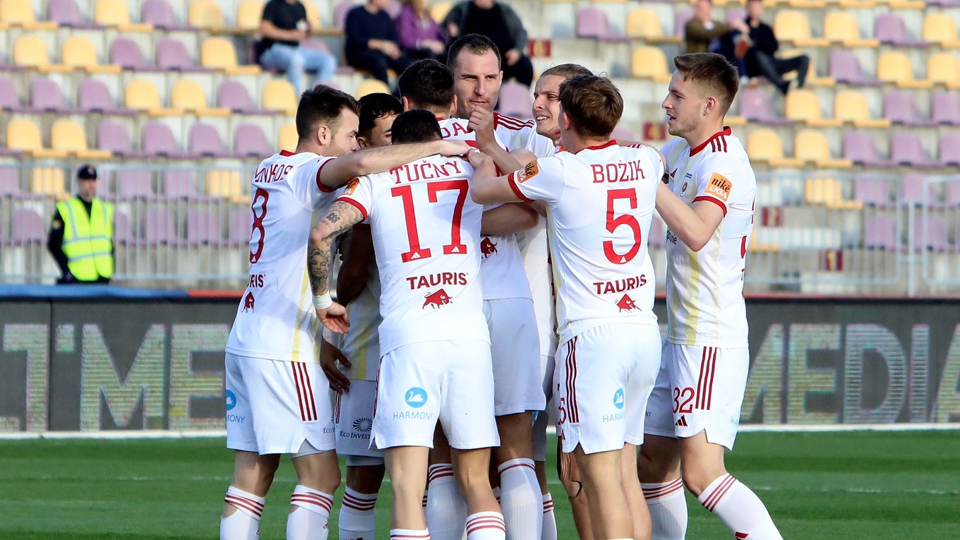 Futbalisti MFK Ružomberok.