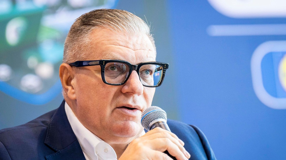 Huliak obviňuje SFZ z luxusu a šéfa z osobného míňania. Kováčik: Je to osobná pomsta