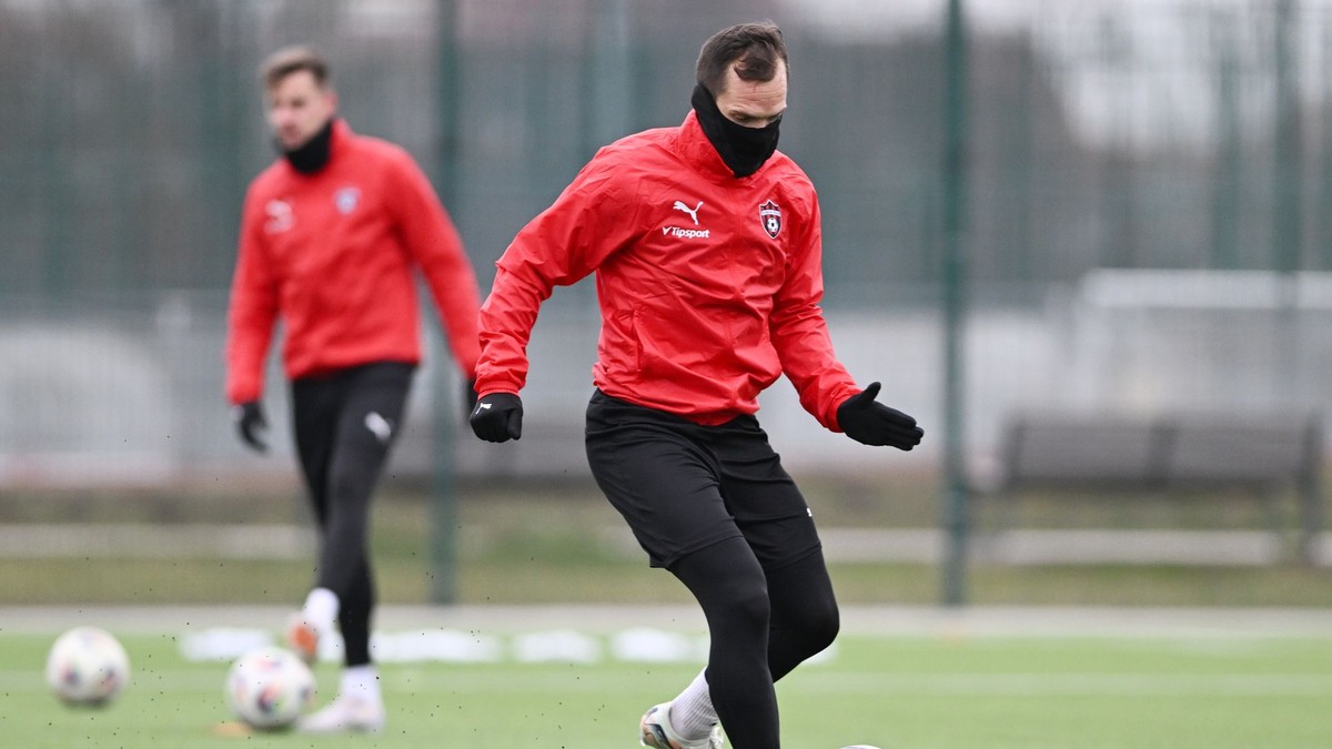 Kapitán FC Spartak Trnava Martin Mikovič počas prvého tréningu v zimnej príprave