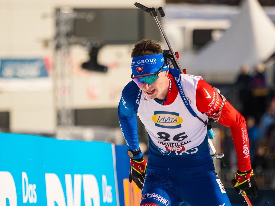 ONLINE: Stíhacie preteky mužov v Otepää - Svetový pohár v biatlone.