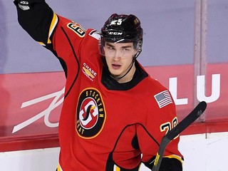 Adam Ružička v drese Stockton Heat.