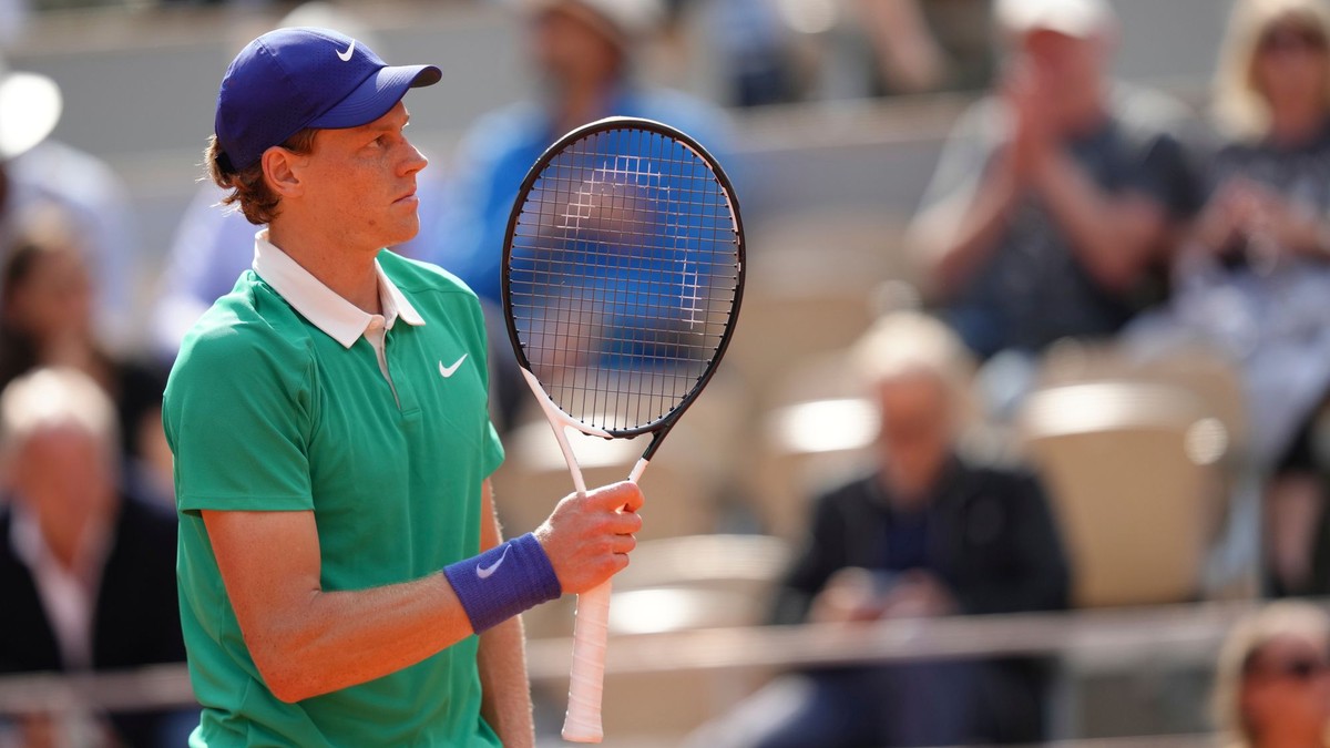 Roland Garros 2025 Jannik Sinner suverénne postúpil do semifinále