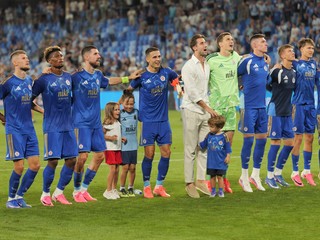 Na snímke hráči Slovana oslavujú po odvetnom zápase 2. predkola Ligy majstrov ŠK Slovan Bratislava - FC Iberia 1999 Tbilisi v Bratislave.