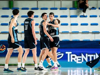 Slovenskí basketbalisti do 18 rokov