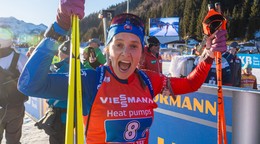 Mária Remeňová v cieli v štafete žien v Hochfilzene.