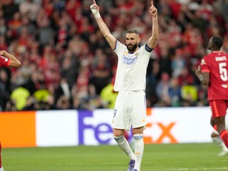 Vo finále Ligy majstrov zvíťazil Real Madrid nad Liverpoolom.