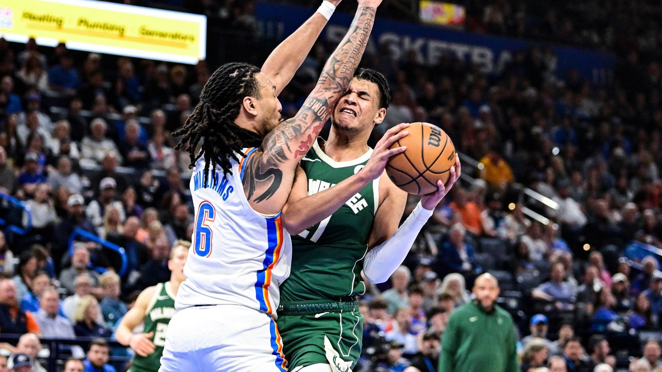 Ousmane Dieng a Jaylin Williams.