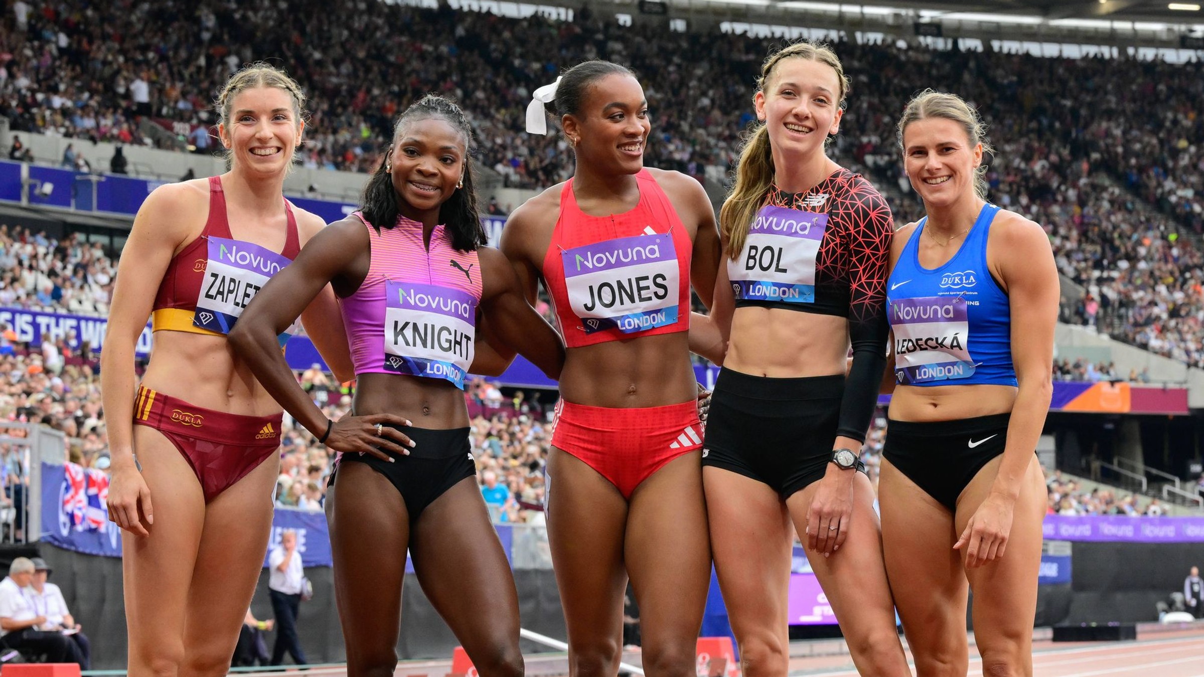Emma Zapletalová (vľavo) počas mítingu Diamantovej ligy v Londýne. 
