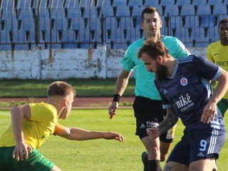 Momentka zo zápasu ŠK Slovan Bratislava B - MŠK Žilina B.