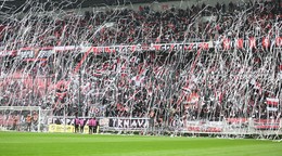 Na snímke fanúšikovia Spartaka počas odvety semifinále Slovenského pohára FC Spartak Trnava - ŠK Slovan Bratislava.