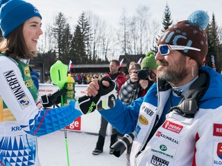 Petra Vlhová a asistent trénera Matej Gemza.