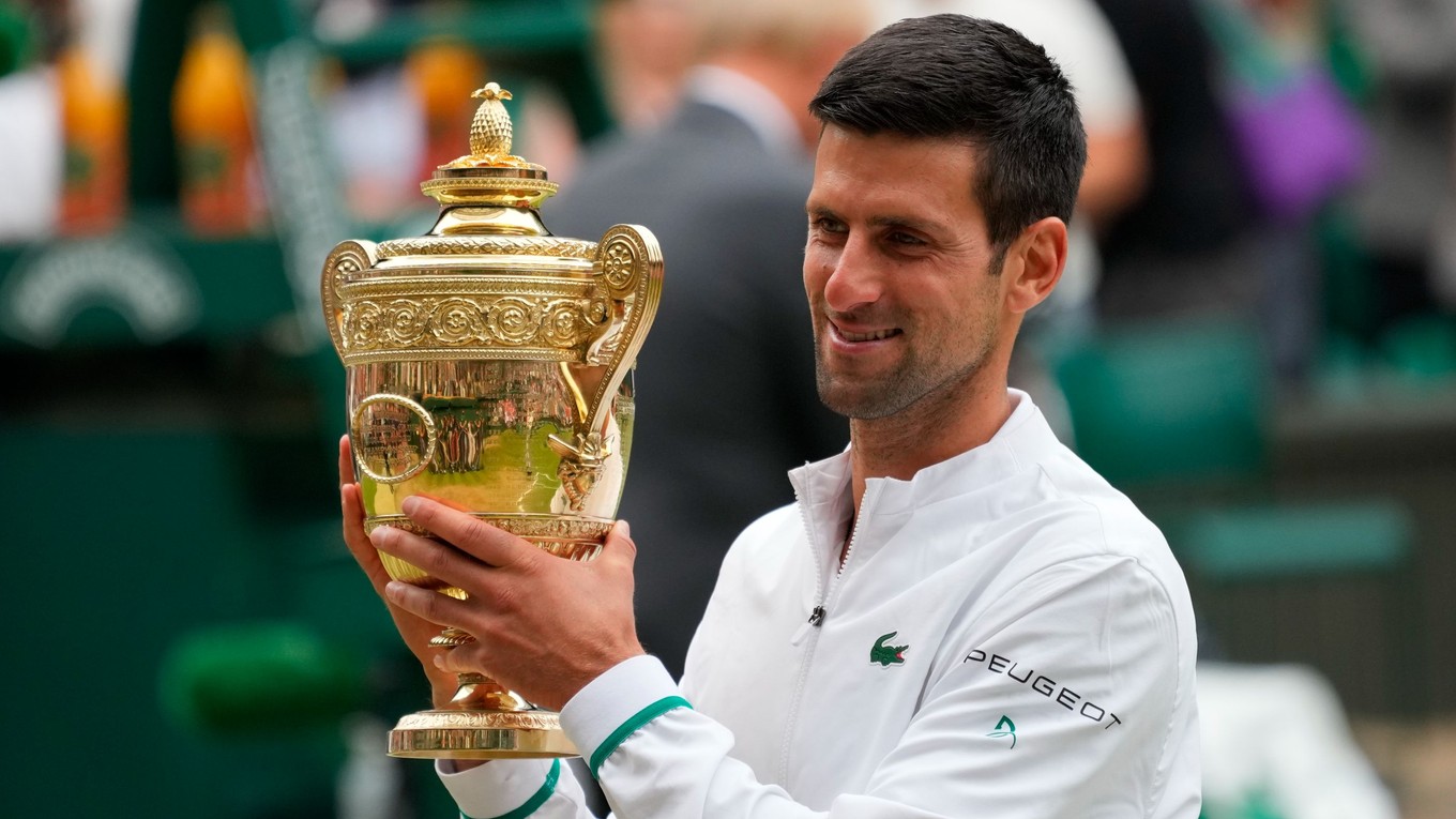 Víťaz Wimbledonu 2021 Novak Djokovič.