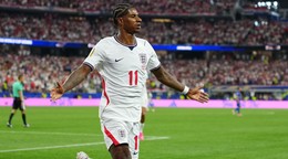 Anglický hráč Marcus Rashford  oslavuje gól počas zápasu L-skupiny Anglicko – Chorvátsko na MS 2026 vo futbale