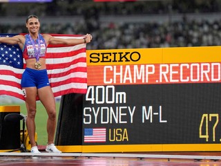 Sydney McLaughlinová-Levroneová zabehla na MS v Tokiu druhý najlepší čas histórie v behu na 400 metrov. 