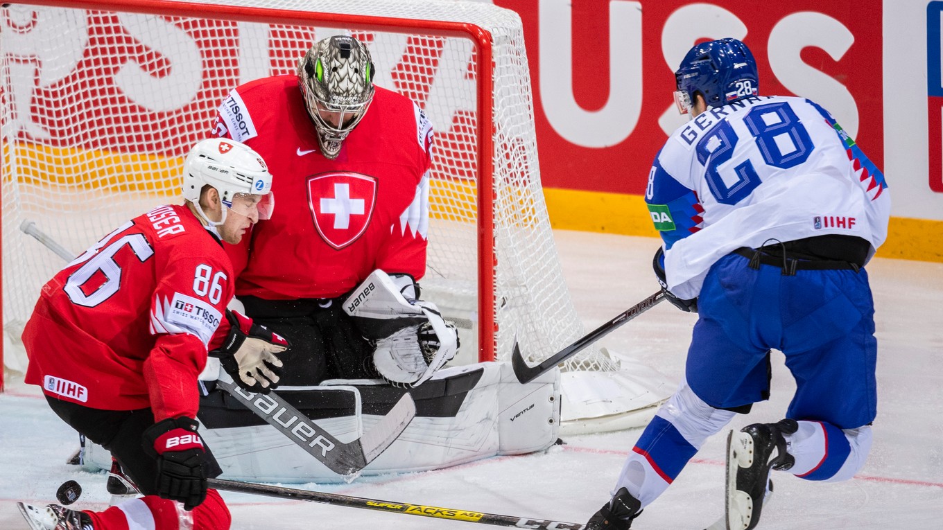 Martin Gernát v zápase Slovensko - Švajčiarsko na MS v hokeji 2021.